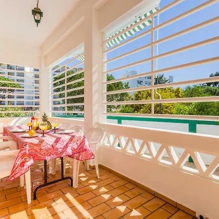 Vila Private Beach With Heated Pool