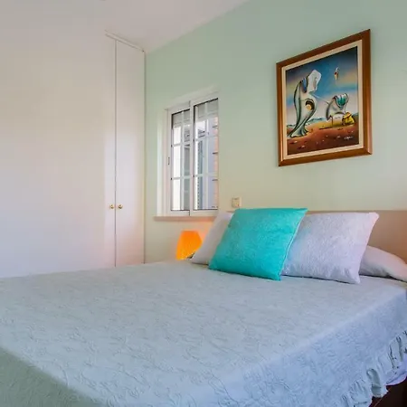 Private Beach With Heated Pool Vila *